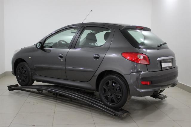 PEUGEOT 207 2009/2010 1.4 XR 8V FLEX 4P MANUAL - Foto 3