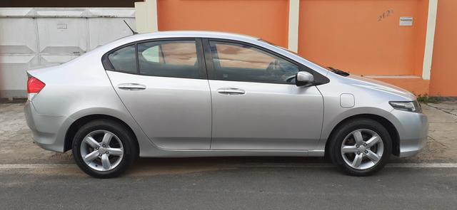 Vendo ou Troco honda city 2010 automático - Foto 4