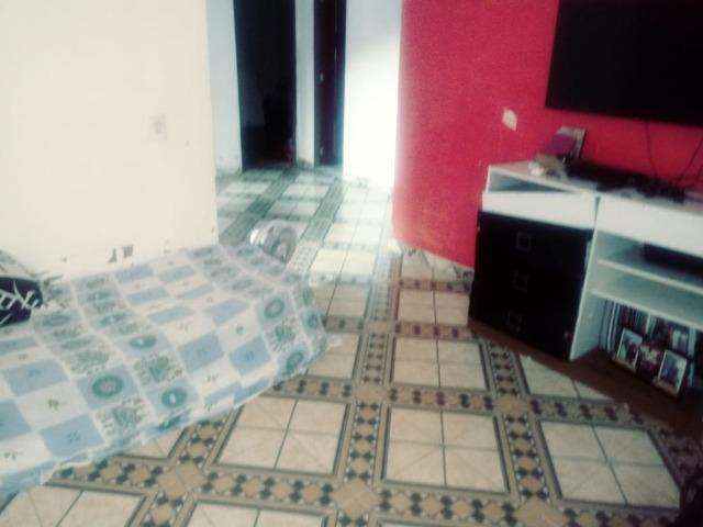 Vendo uma casa na 3ª etapa cidade jardim por trás da av d - Foto 4