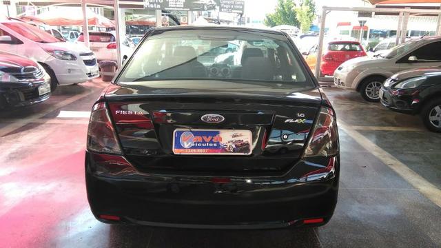 Ford Fiesta Sedan 1.6 (Flex) 2008 - Foto 4