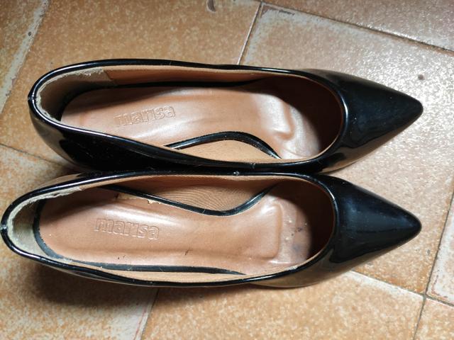 sapatos scarpin na marisa