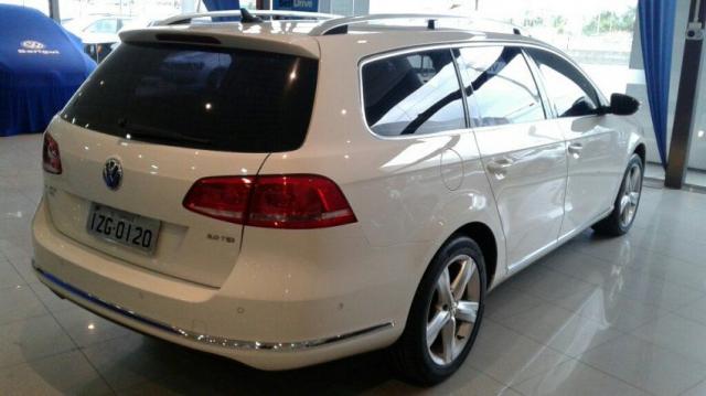 VOLKSWAGEN PASSAT VARIANT 2.0 TSI TIP Branco 2013/2014 - Foto 4
