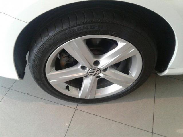 VOLKSWAGEN PASSAT VARIANT 2.0 TSI TIP Branco 2013/2014 - Foto 15