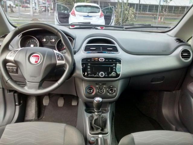 FIAT PUNTO EVO ATTRACTIVE 1.4 8V FLEX Vermelho 2014/2015 - Foto 6
