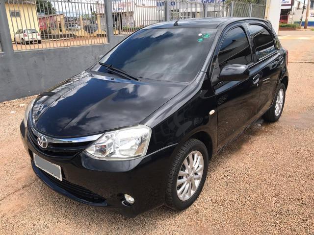 Etios Hatch XLS 1.5 46mil KM Super Conservado - Foto 2