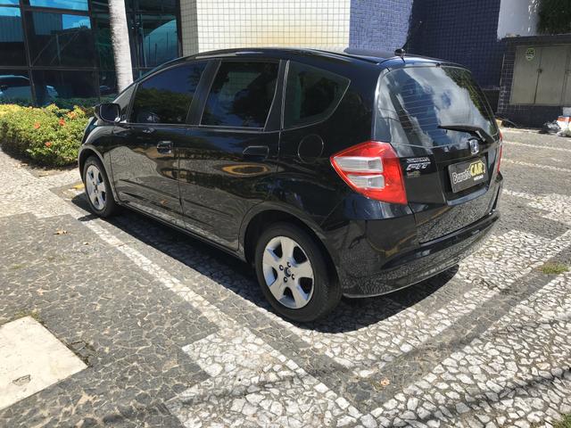 Honda Fit lx 1.4 2010 completo automático R$1.990,00 + 48x simule agora mesmo!!
