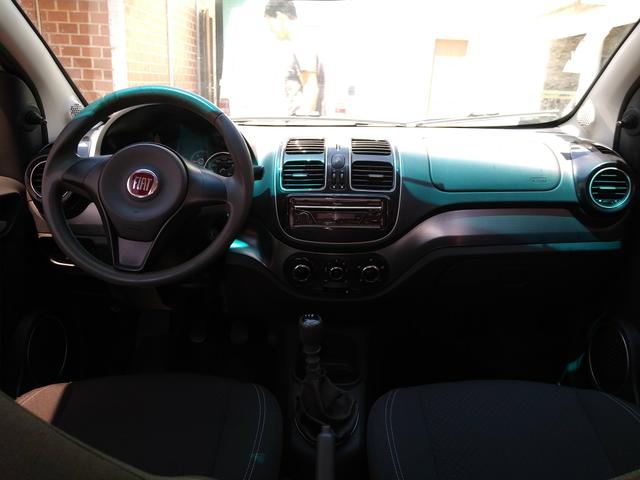 Vendo grand Siena 1.4 attractive 2015 - Foto 2