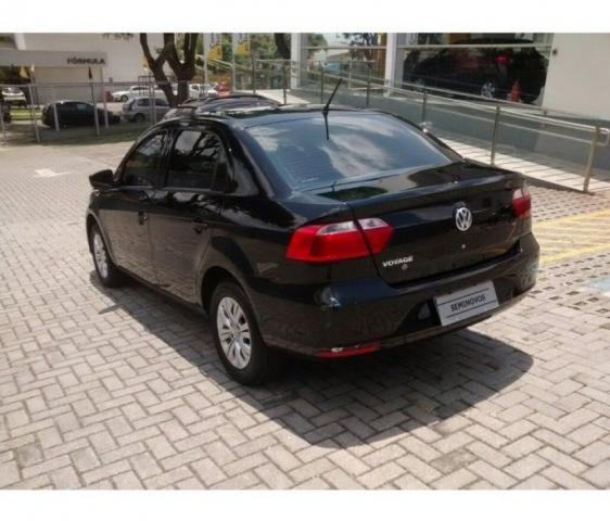 VOLKSWAGEN VOYAGE TRENDLINE G6 1.0 12V FLEX Preto 2017/2017 - Foto 3