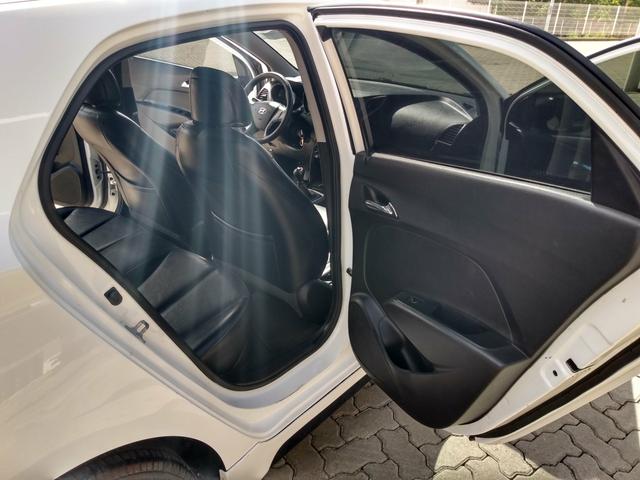 Hyundai HB20 1.0 Comfor Spicy ano 2015 - Foto 11