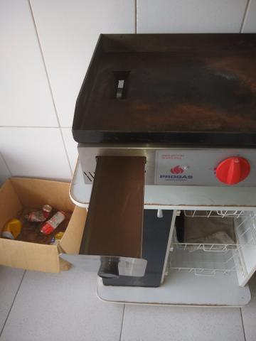 Chapa semi-nova com dois botões em excelente estado - Foto 2