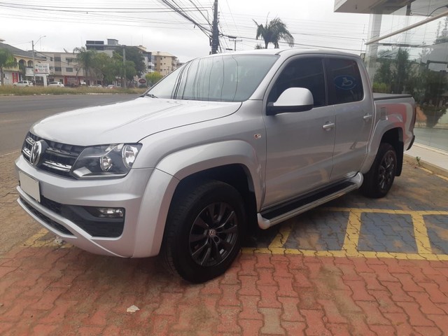 AMAROK TRENDLINE 4X4 AUTOMÁTICA ANO 2018