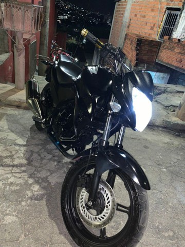 CB 300
