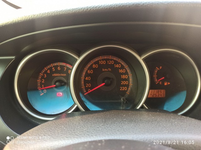 NISSAN LIVINA 1.8
