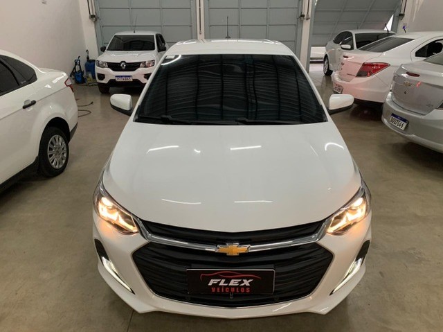 ONIX PLUS SEDAN  PREMIER 2 7MIL KM CHEIRANDO AA NOVO!