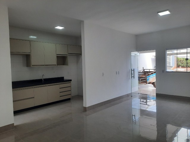 Casa para venda com 125 m2 com 3 suítes em Residencial Interlagos - Rio Verde - Goiás