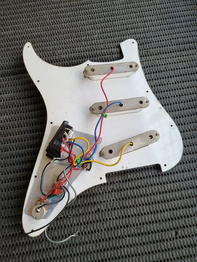 Escudo Squier Affinity Completo - Foto 4