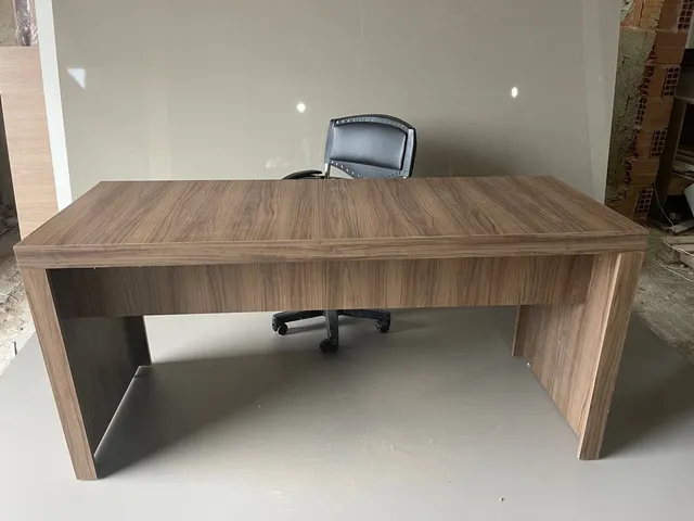 Linda mesa nova