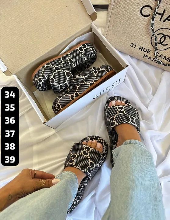 Sandálias Gucci plataforma Calçados Sussuarana, Salvador