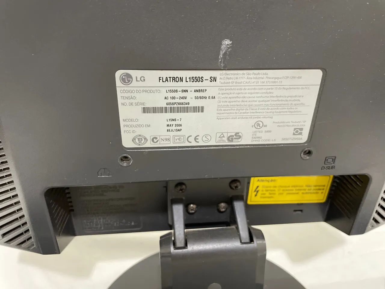 Monitor LG  Flatron 15 Polegadas  - Foto 5