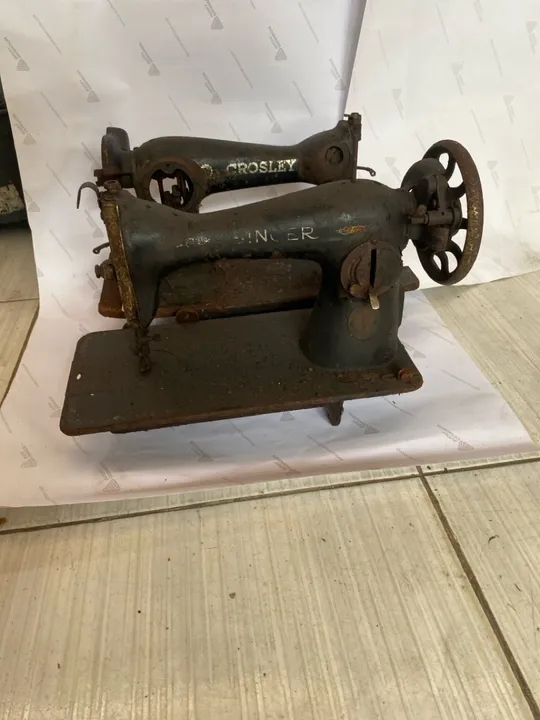 Máquina de costura antiga