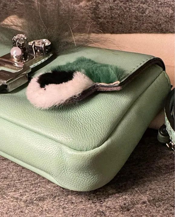 FENDI BAGUETTE MICRO MONSTER - Foto 6