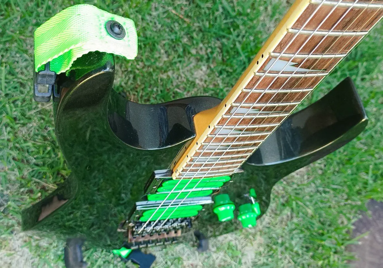Guitarra Ibanez RG470DX