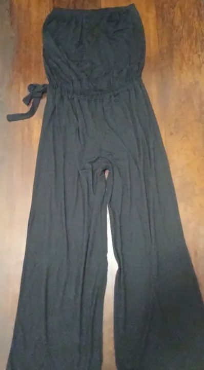 Macacão preto tomara que caia, viscose e elastano, maravilhoso e impecável!!! - Foto 2