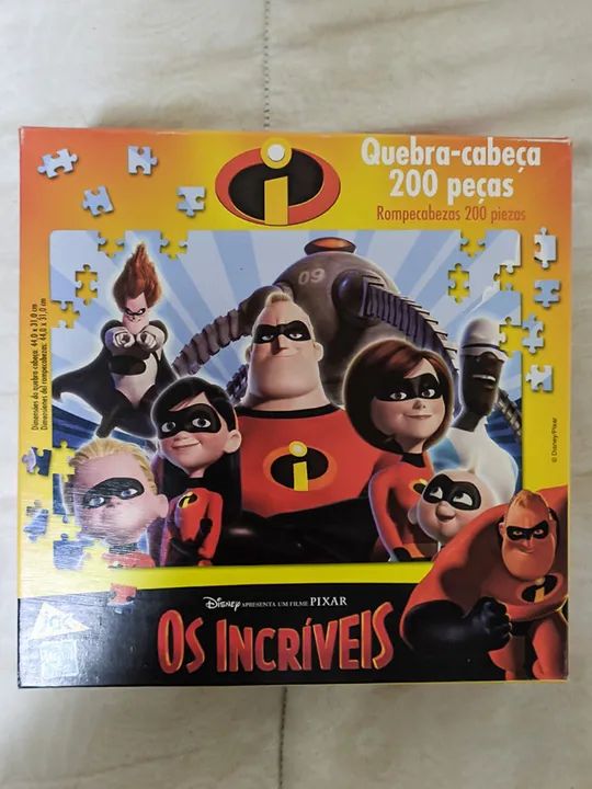 Quebra-cabeça "Os Incríveis" 200 peças - Hasbro Jak Disney/Pixar - Foto 5