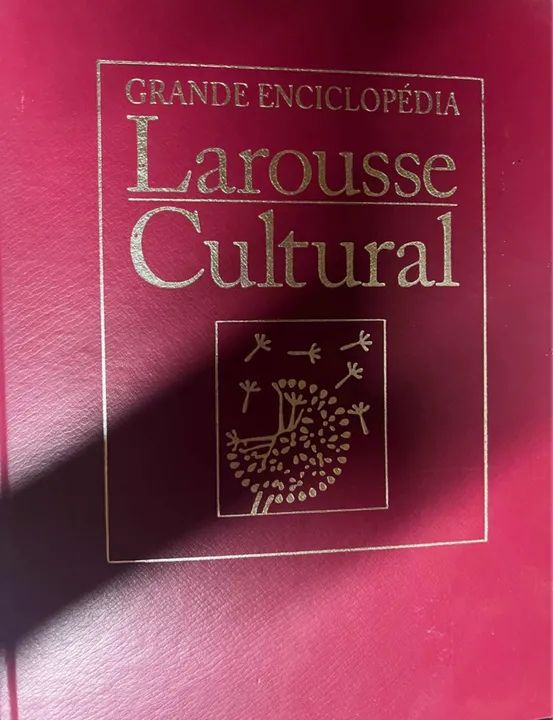 Coleção Completa Grande Enciclopédia Larousse Cultural 24 volumes - Foto 2