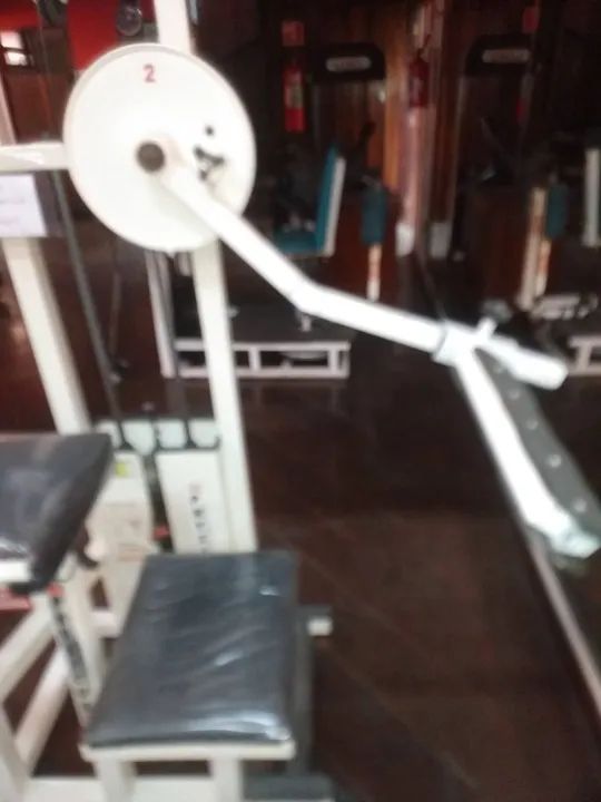 Aparelho da physycus para gluteo com 4 apoios - Foto 3