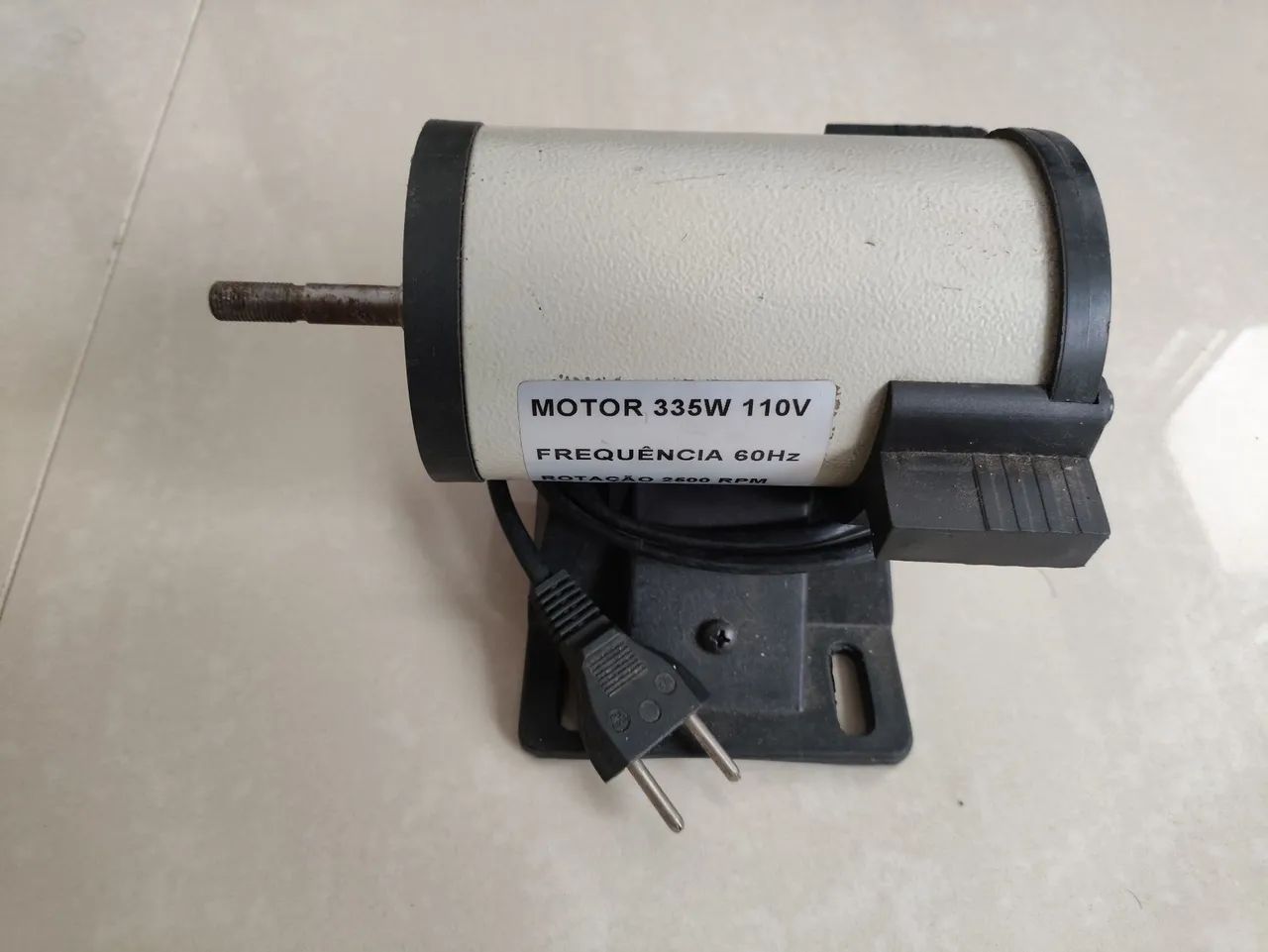 Motor Elétrico 335W 110V 60Hz 2500 RPM - Aceito Proposta - Foto 4
