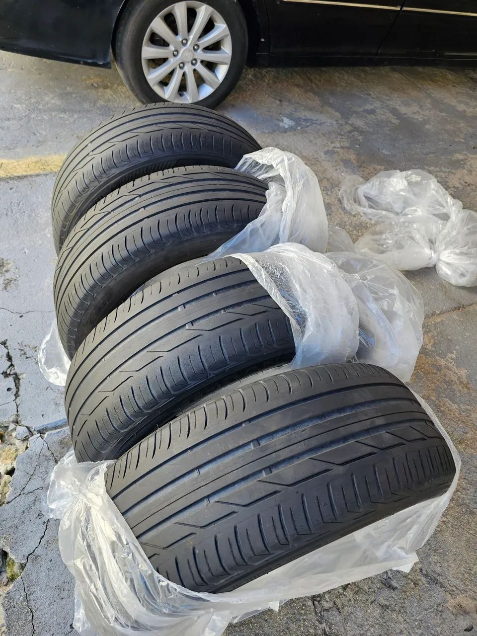 Vendo 4 pneus meia vida Bridgestone Turanza Run Flat (225/50/18) - Foto 3