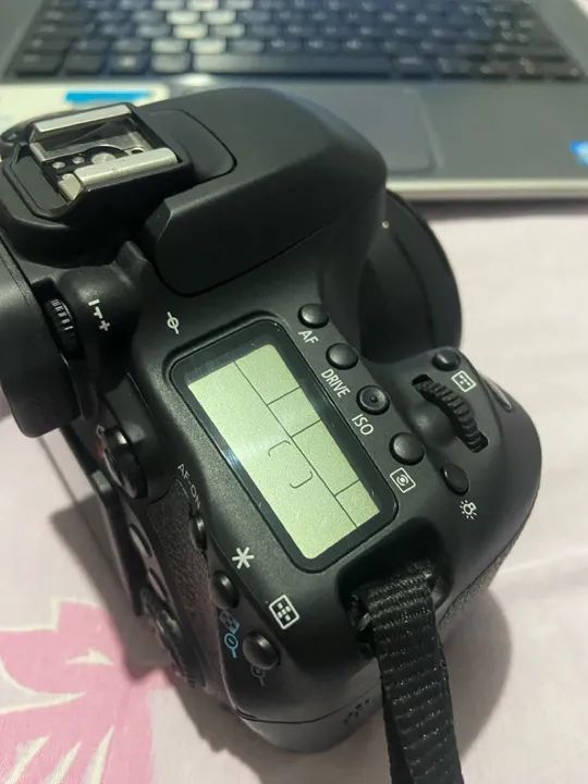 Câmera Canon EOS 80D com lente 50mm - Foto 5