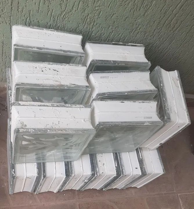 Blocos de Vidro Translúcidos - - Foto 2