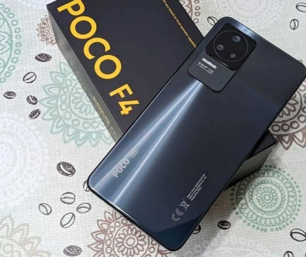 Poco F4 com praticamente nenhuma marca de uso, mas o microfone parou de pegar
