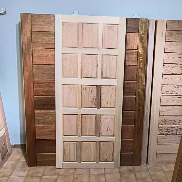 Porta Retangular de Madeira Maciça 70, 80 e 90 cm Externa Entrada Madeira Mista - Foto 2