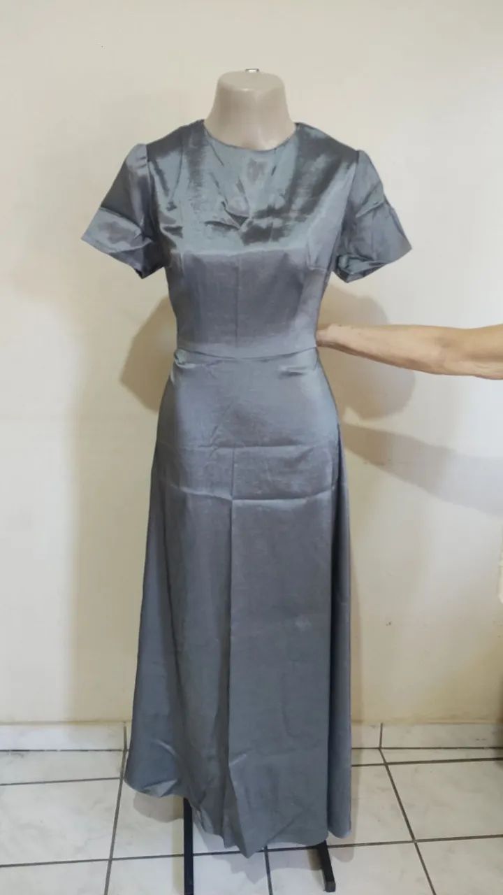 Vestido de festa prata 
