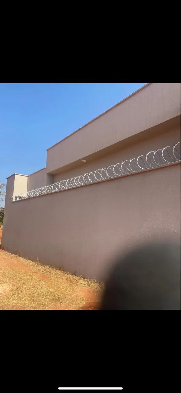 Concertina dupla clipada  de 45 cm e 30 cm galvanizada com acabamento galvalume - Foto 3