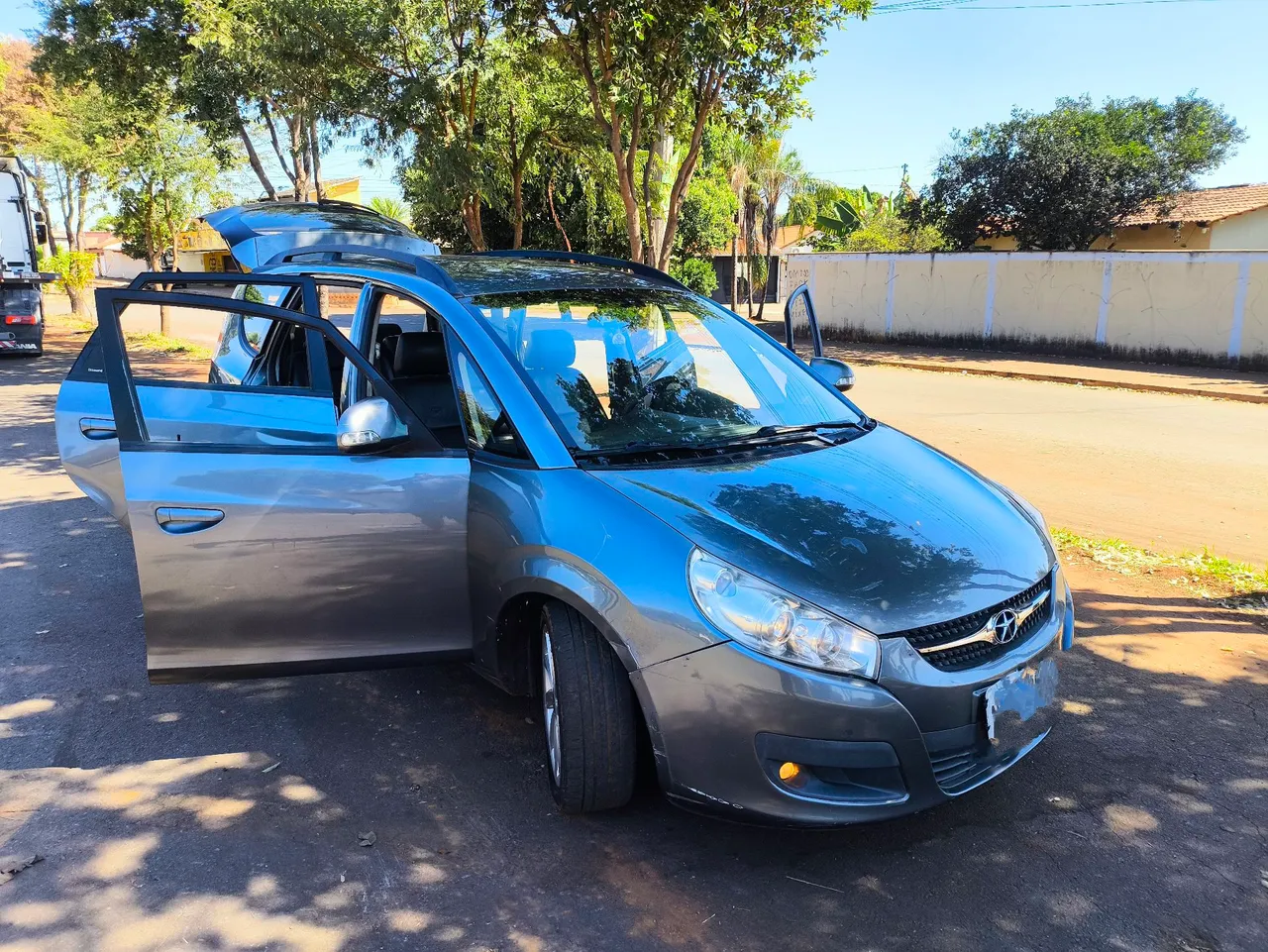 JAC J6 Diamond 7 lugares 2.0 gasolina
