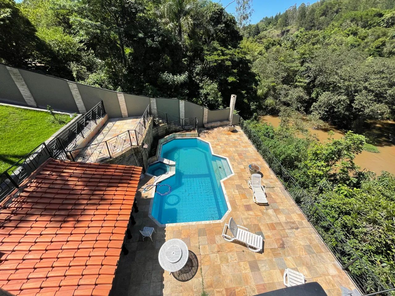 Primeira imagem do imóvel