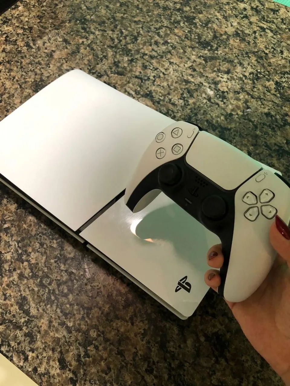 PlayStation 5 Slim 6 meses de uso