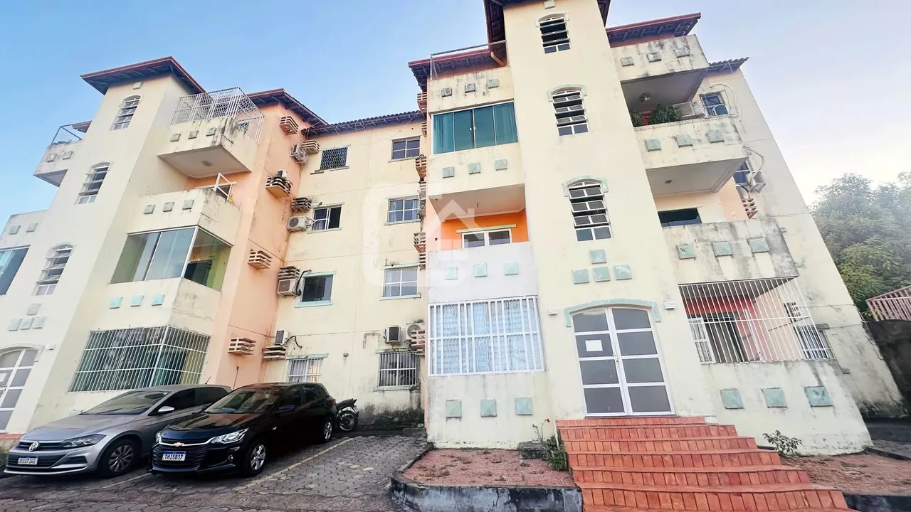 Apartamento com 2 quartos para alugar, 75 m² por R$ 1.800,00/mês - Condomínio Firenze - Po