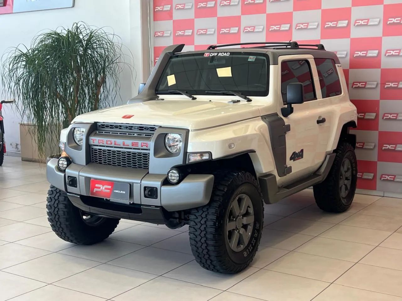 Troller T-4 4x4 3.2 20V Tdi Cap. Rígida Diesel 2018 Diesel - Foto 4