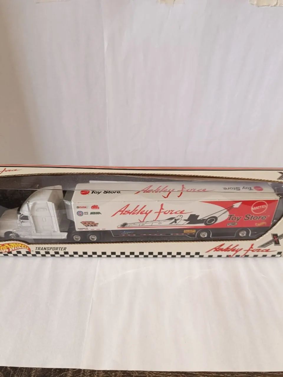 Hot Wheels Transporter Ashley Force - Foto 4