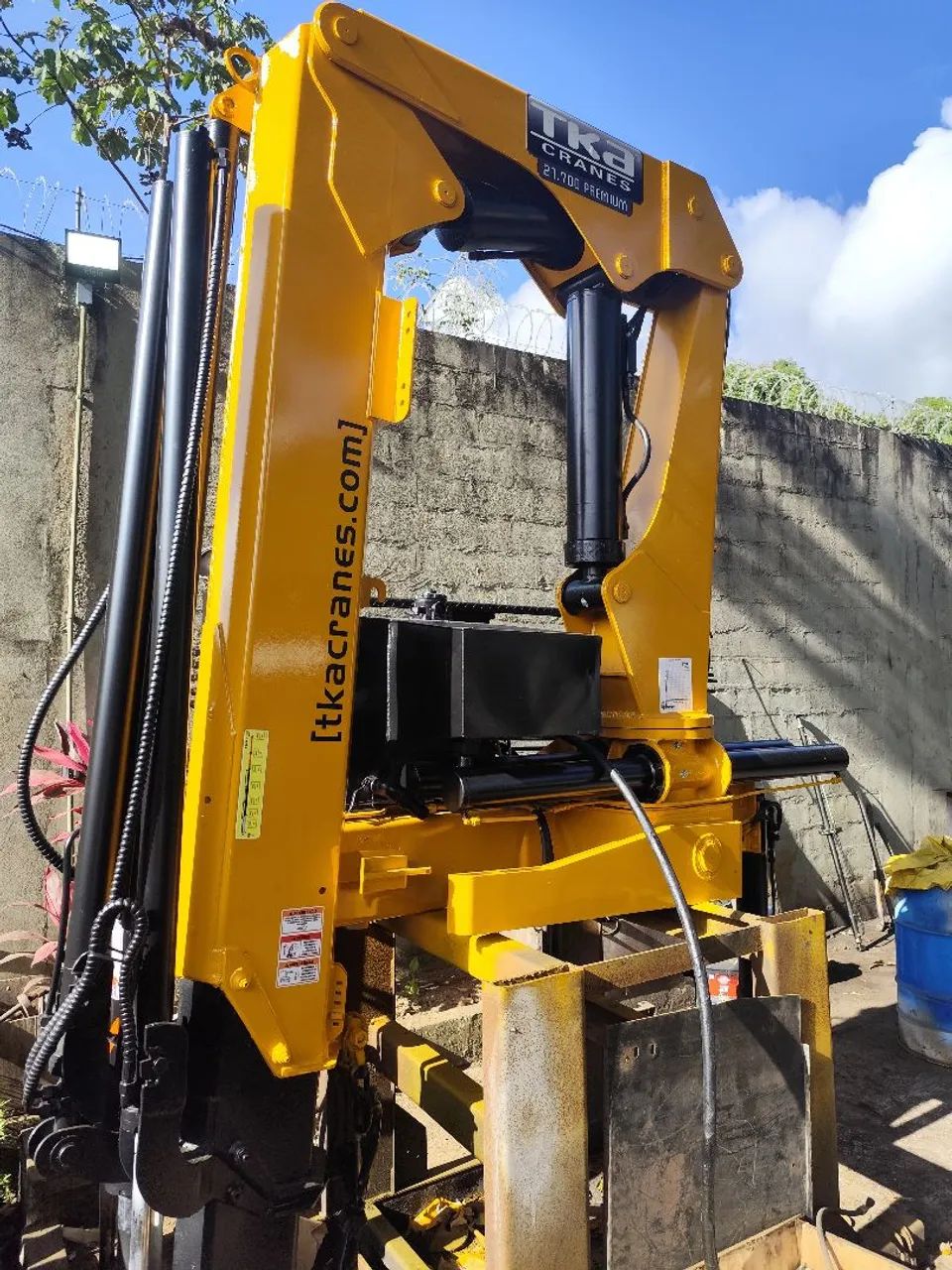 Guindaste TKA Cranes 21.700 - Foto 2