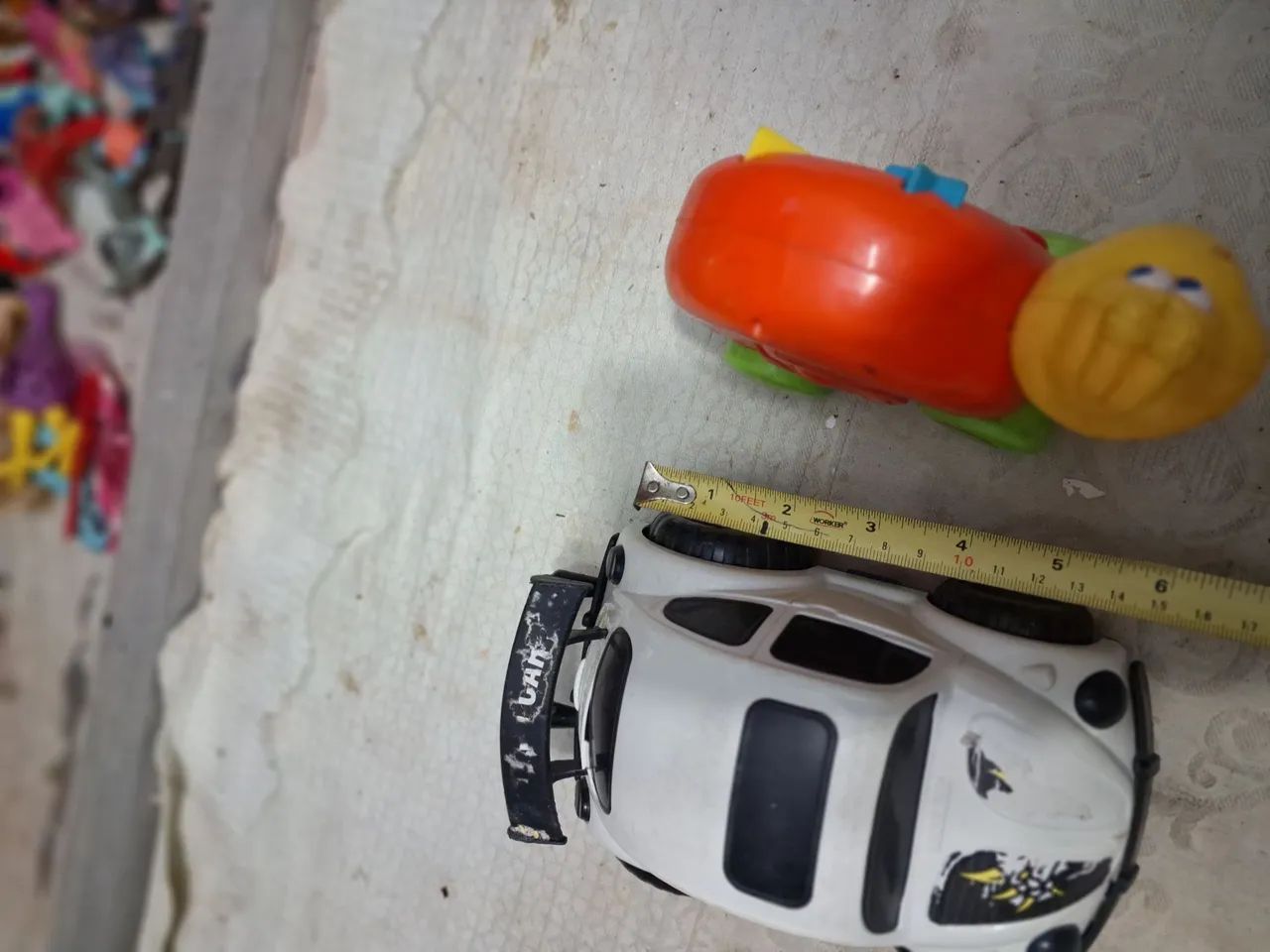 Carrinho e Minhoca de Brinquedo - Foto 3