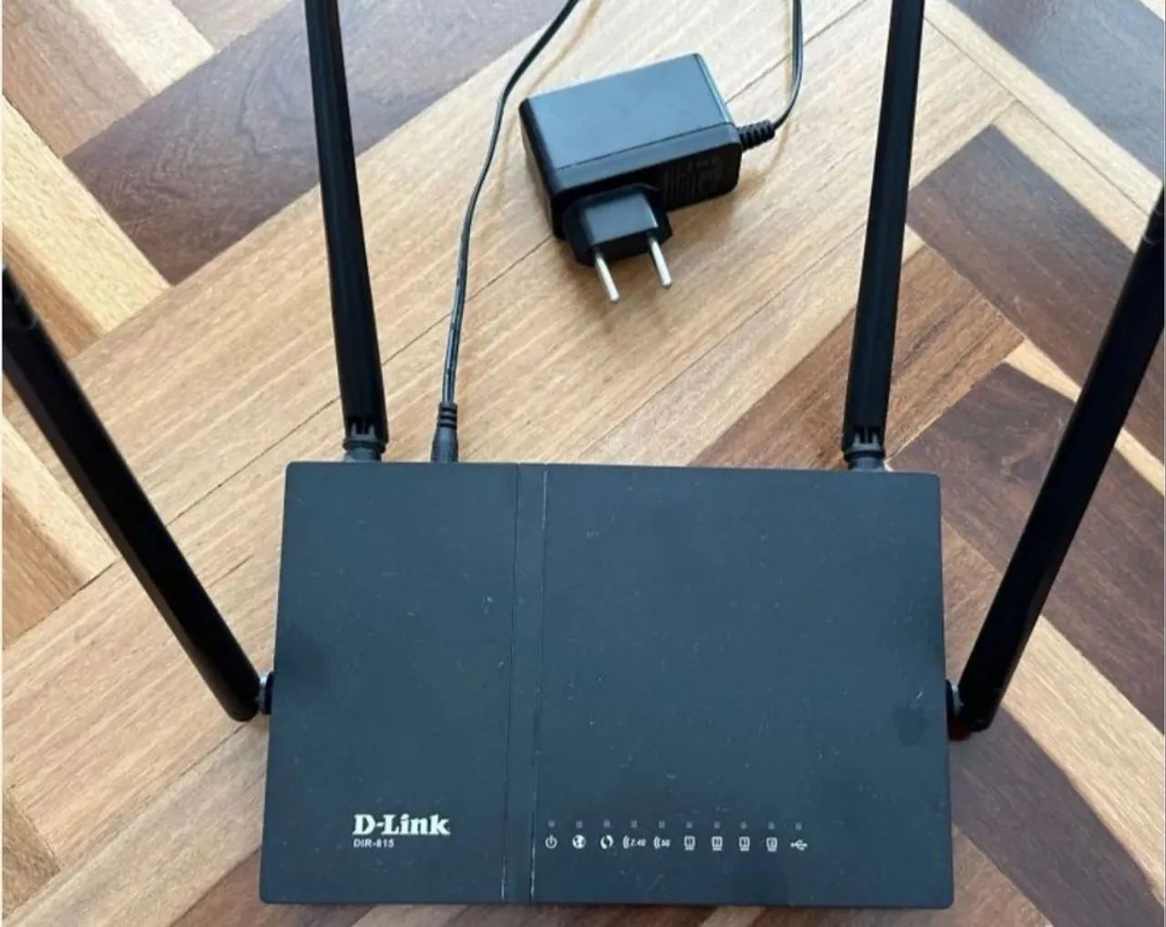 Roteador Wi-fi  D-Link  Dir-825 AC1200 - Dual Band 2.4 Ghz - 1 Porta USB - 4 Antenas - Foto 3