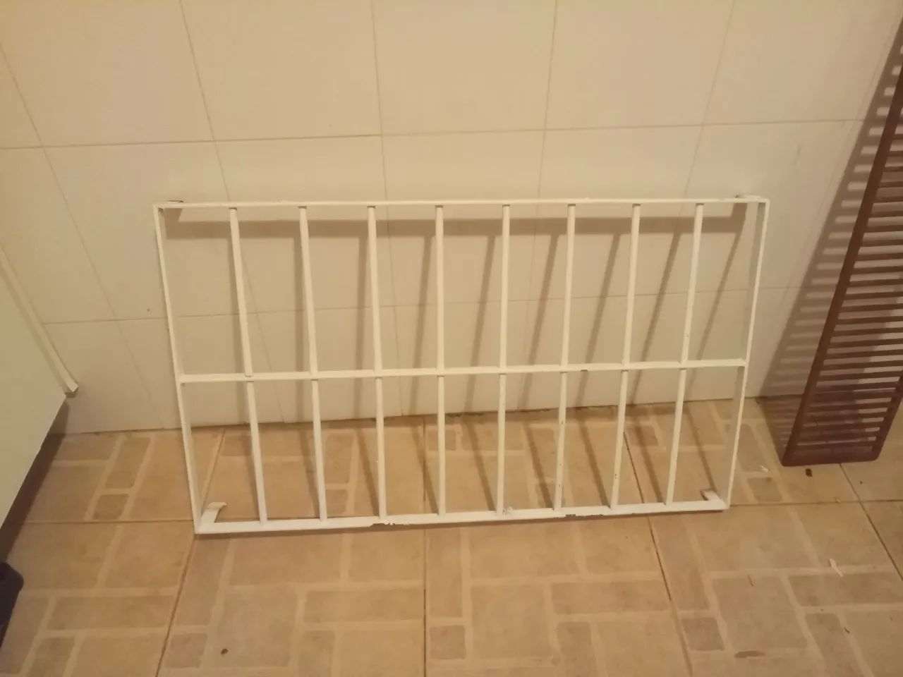 Grade 97 X 57 cm