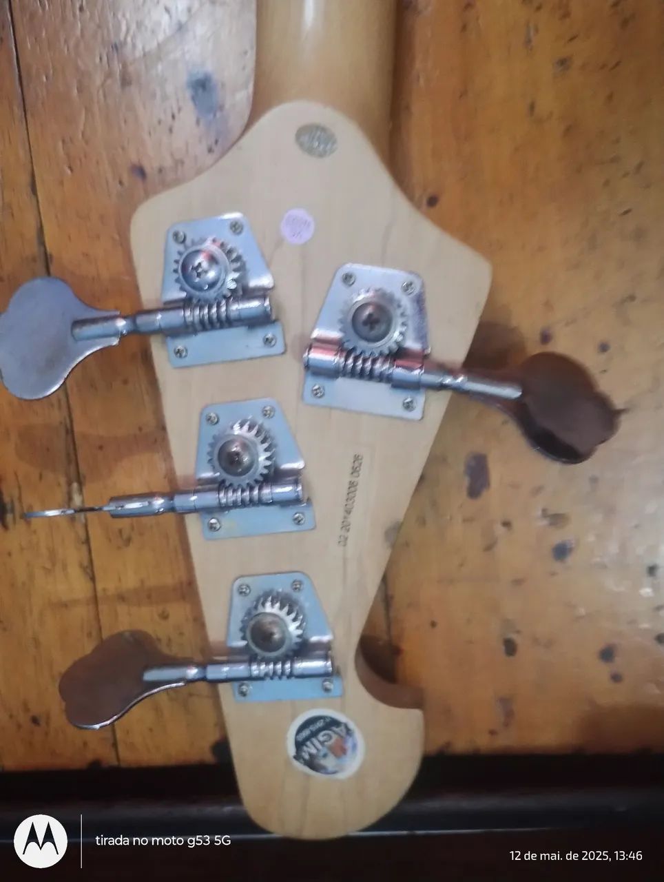 Baixo Tagima com captação alnico  - Foto 4