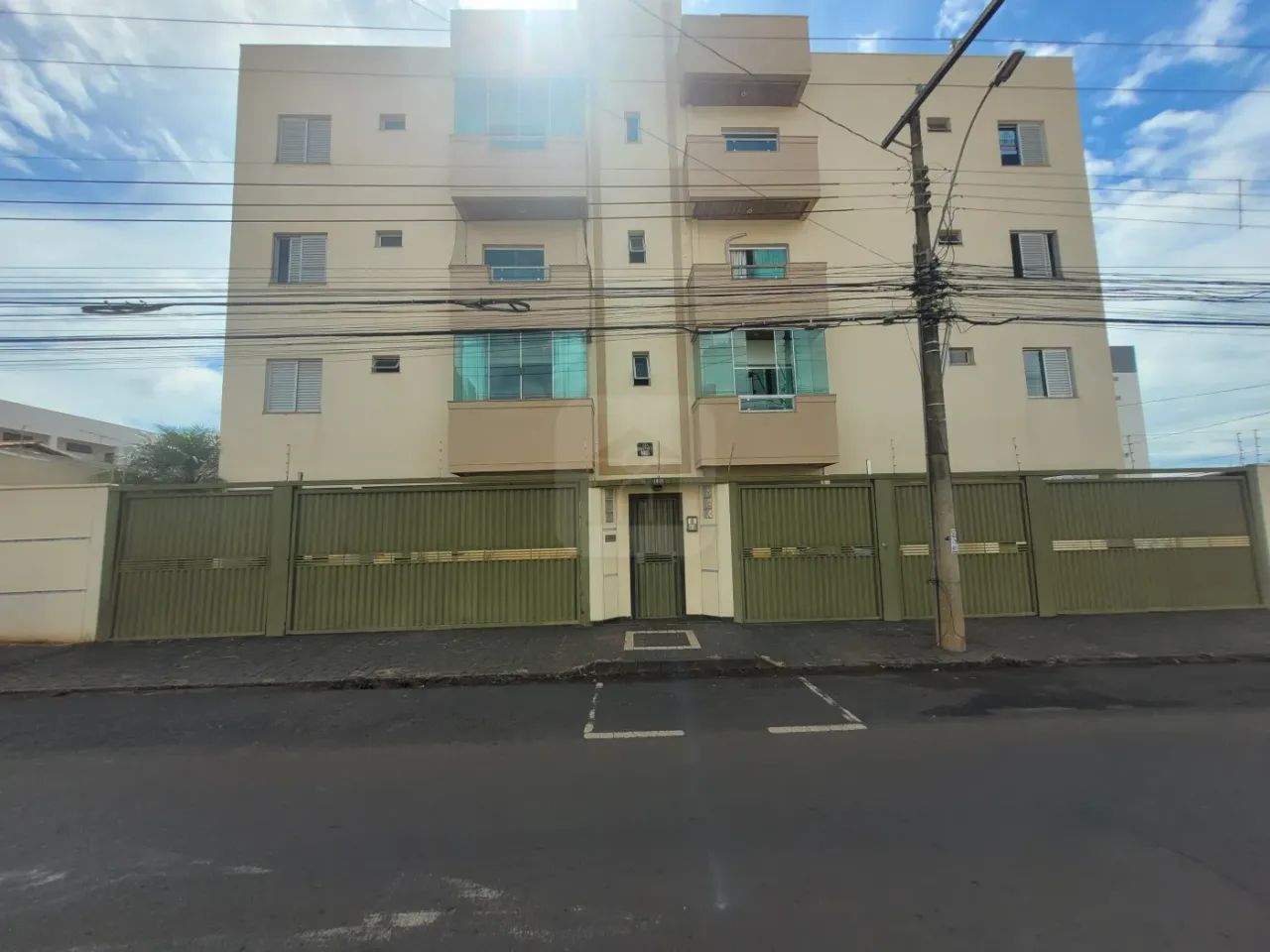 Apartamento para locação no bairro Umuarama